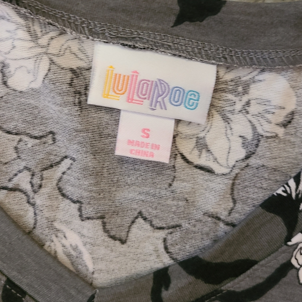 Lularoe Emily - Picture 4 of 4